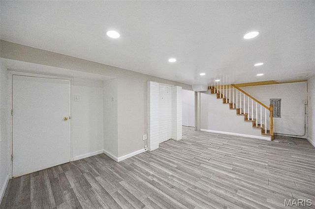 1088 Key West Avenue, St Louis, MO 63119