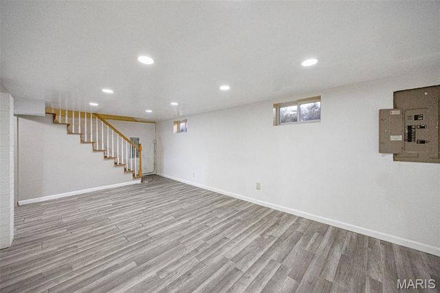 1088 Key West Avenue, St Louis, MO 63119