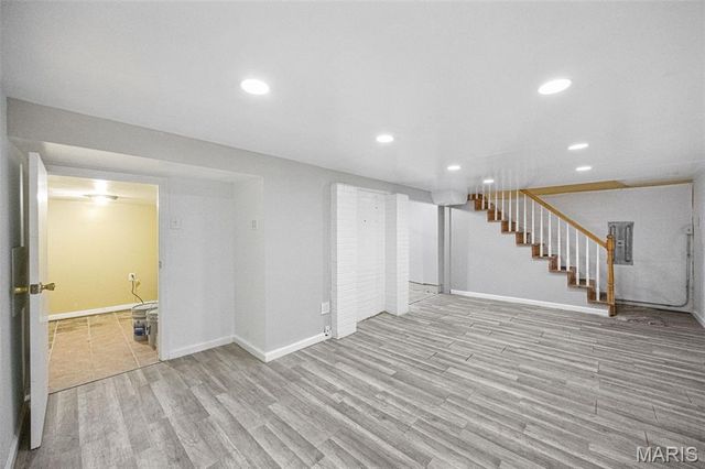 1088 Key West Avenue, St Louis, MO 63119