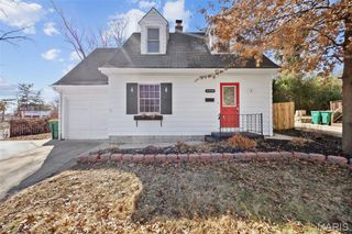 1088 Key West Avenue, St Louis, MO 63119