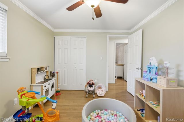 36408 Rayburn Street, Livonia, MI 48154