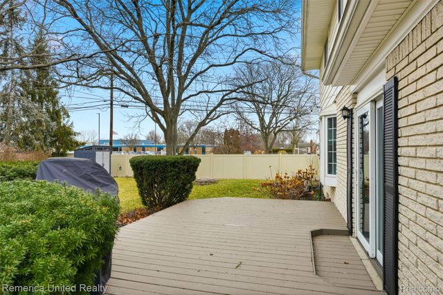 36408 Rayburn Street, Livonia, MI 48154