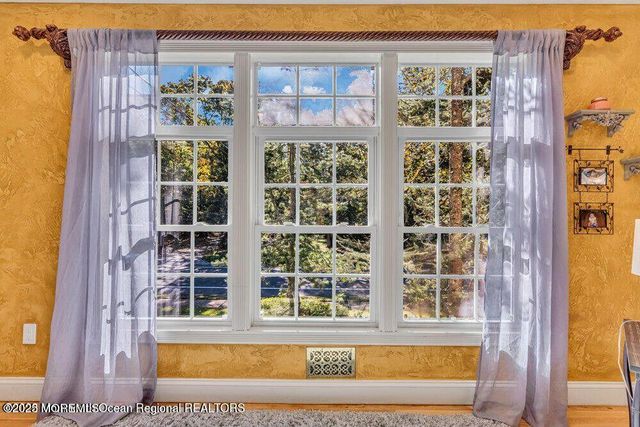 541 Frank Applegate Road, Jackson, NJ 08527