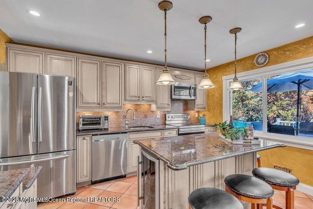 541 Frank Applegate Road, Jackson, NJ 08527