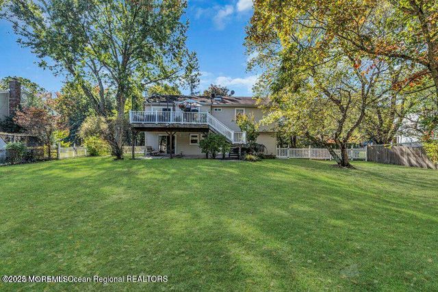 541 Frank Applegate Road, Jackson, NJ 08527