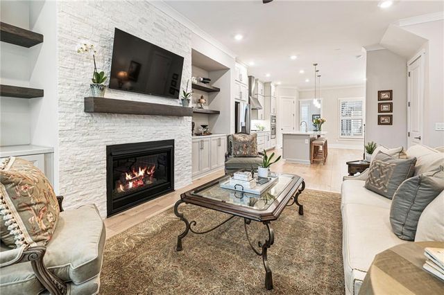 3822 Heritage Walk, Milton, GA 30009