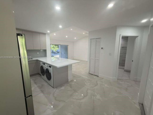 9307 SW 138th Pl 9307, Miami, FL 33186