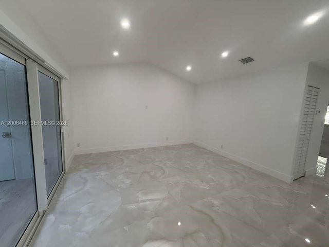 9307 SW 138th Pl 9307, Miami, FL 33186