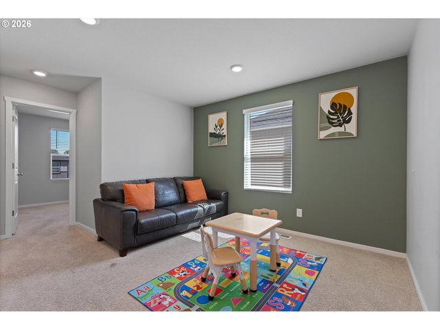 17514 Nw 10TH Ave, Ridgefield, WA 98642