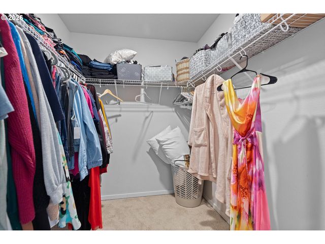 17514 Nw 10TH Ave, Ridgefield, WA 98642