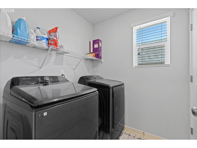 17514 Nw 10TH Ave, Ridgefield, WA 98642