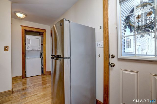 48 Winthrop Court, Milford, CT 06460