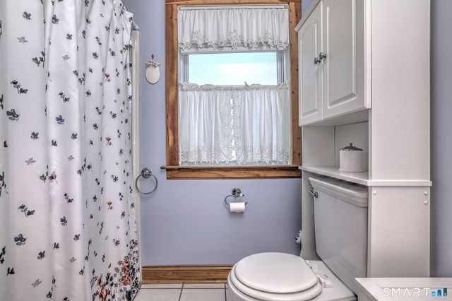 48 Winthrop Court, Milford, CT 06460