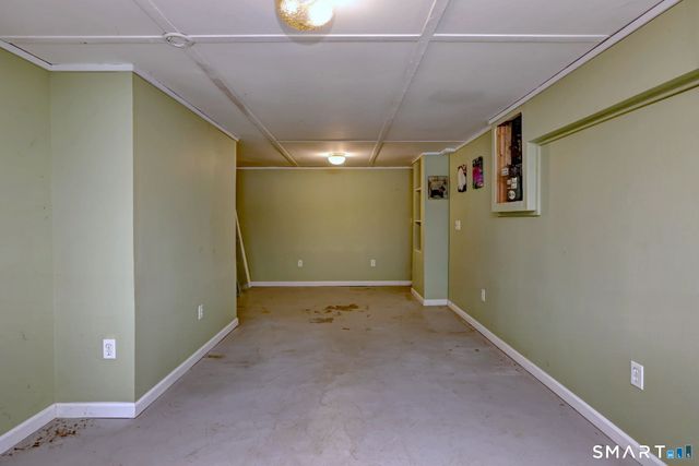 48 Winthrop Court, Milford, CT 06460