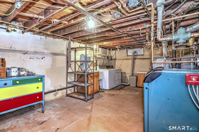 48 Winthrop Court, Milford, CT 06460