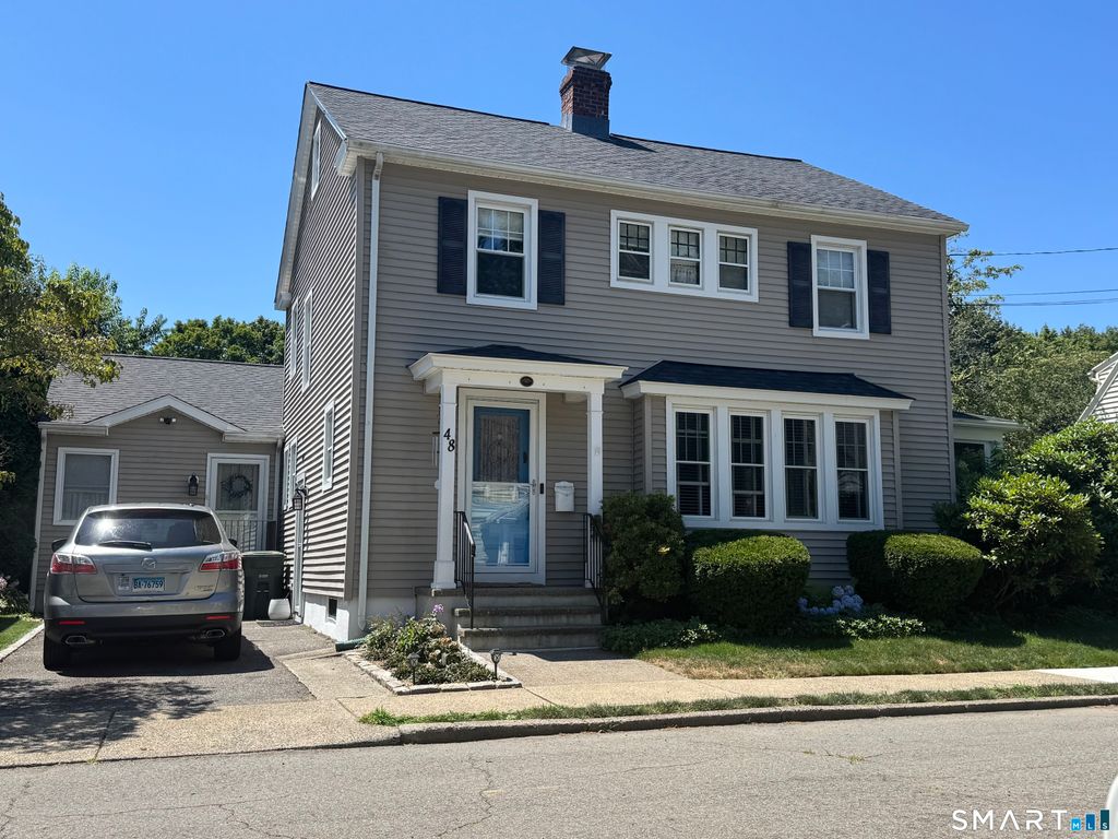48 Winthrop Court, Milford, CT 06460
