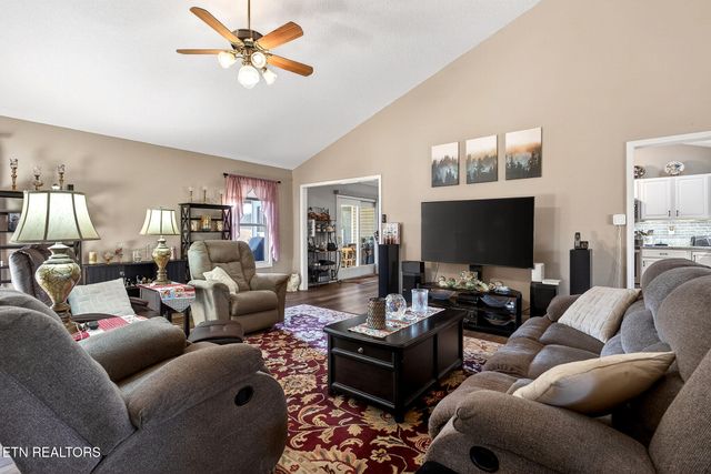 109 Leyden Drive, Crossville, TN 38558