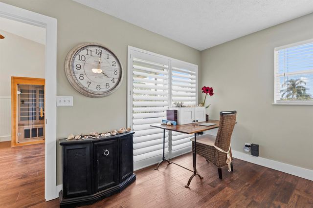 2950 SE Ocean Boulevard 119-6, Stuart, FL 34996