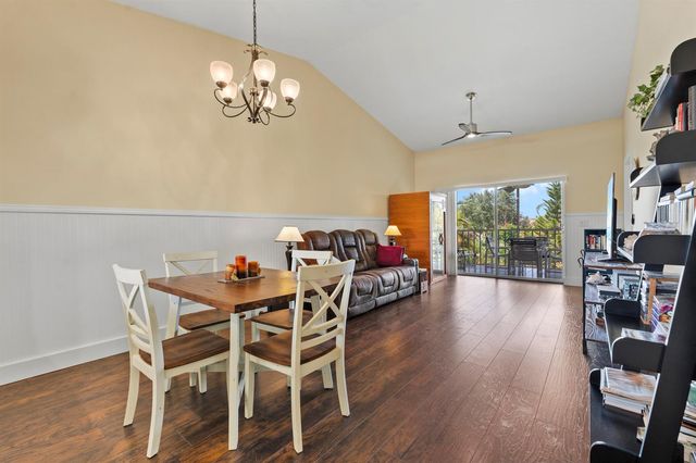 2950 SE Ocean Boulevard 119-6, Stuart, FL 34996
