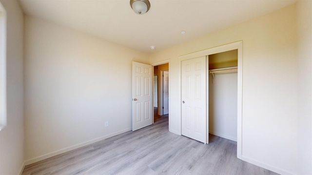 5636 Landon Ln, Riverbank, CA 95367