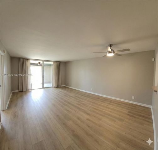 7680 NW 18th St 101, Margate, FL 33063