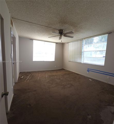 7680 NW 18th St 101, Margate, FL 33063