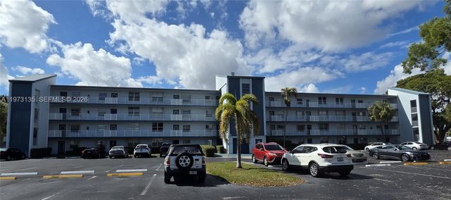 7680 NW 18th St 101, Margate, FL 33063