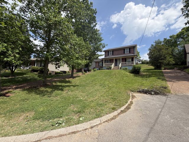 605 Ashlawn Ct, Nashville, TN 37211