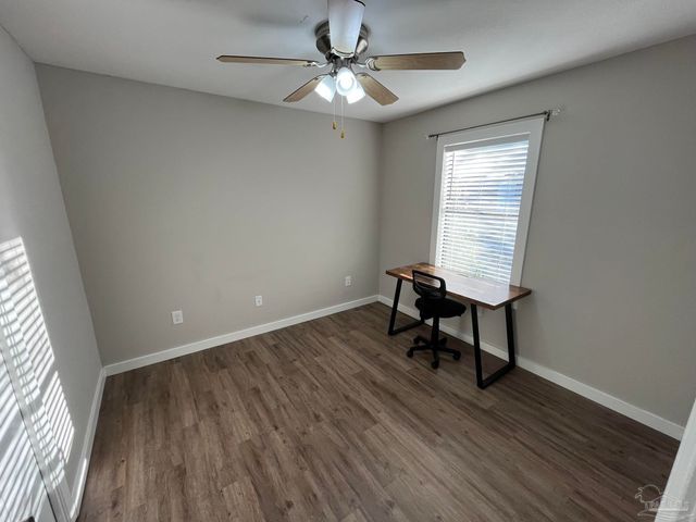 1271 Redwood Ln 230 E, Gulf Breeze, FL 32563