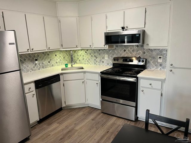 1271 Redwood Ln 230 E, Gulf Breeze, FL 32563