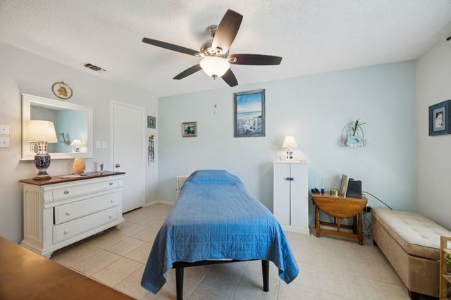 2915 Kathleen Lane, Euless, TX 76039