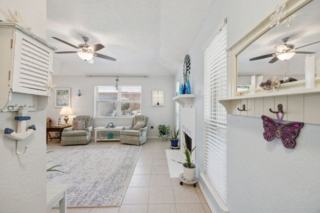 2915 Kathleen Lane, Euless, TX 76039