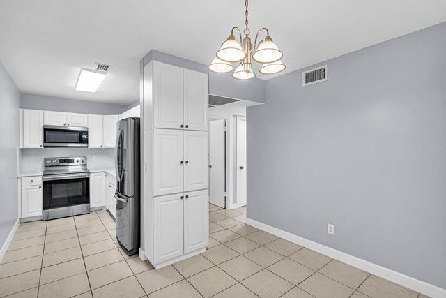 333 SE Martin Avenue 1-a, Stuart, FL 34996