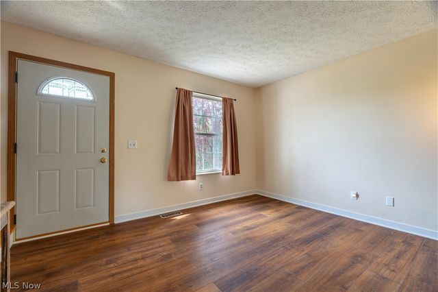 1624 Oberlin Avenue SW, Massillon, OH 44647