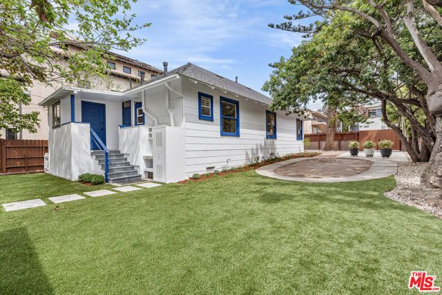 2650 2nd Street, Santa Monica, CA 90405