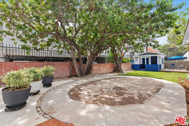 2650 2nd Street, Santa Monica, CA 90405