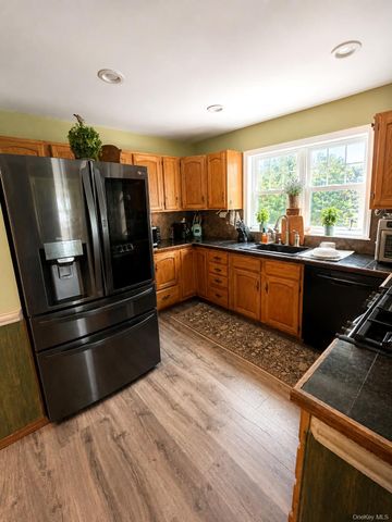 533, Westhampton Beach, NY 11978