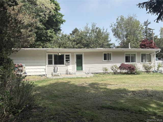 533, Westhampton Beach, NY 11978