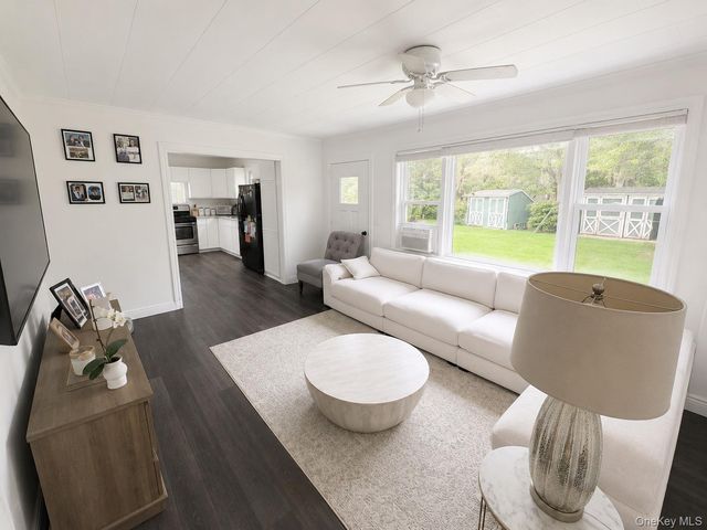 533, Westhampton Beach, NY 11978
