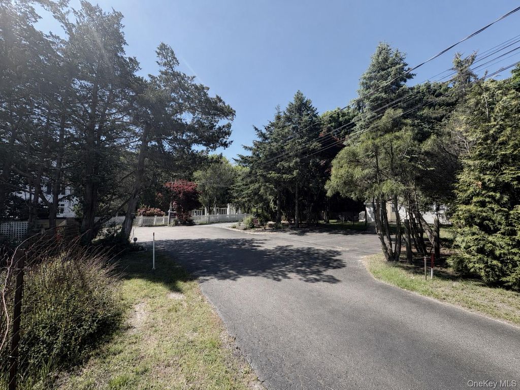 533, Westhampton Beach, NY 11978