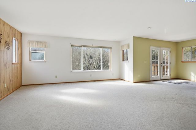 292 NW Sunrise Dr., Pullman, WA 99163