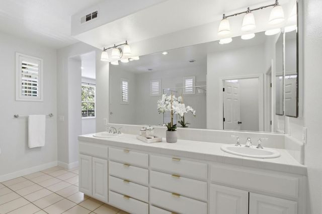 2400 Plateau Drive, San Jose, CA 95125