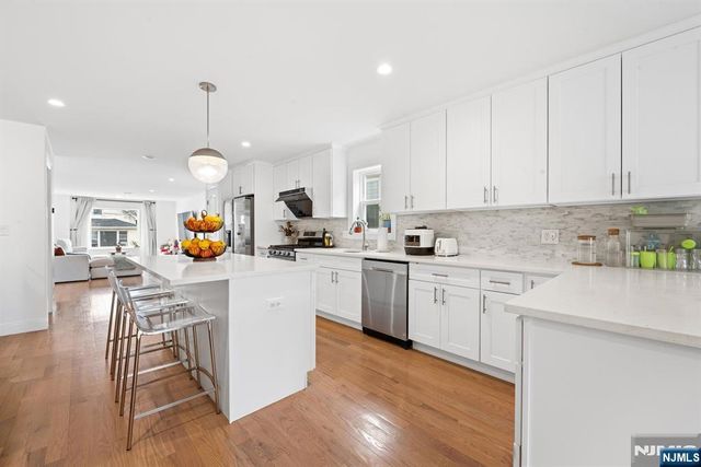 1516 71st Street, North Bergen, NJ 07047