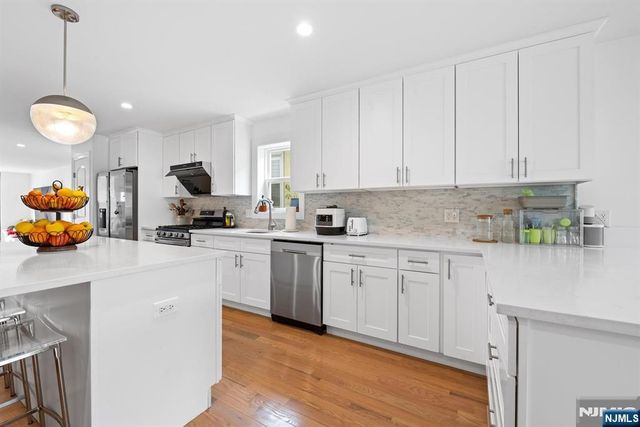 1516 71st Street, North Bergen, NJ 07047