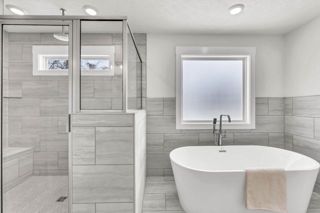 435 Blue Ridge Ct, Clarksville, TN 37043