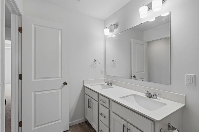 12684 Weber Lane, Rogers, MN 55374