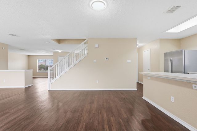 304 Sandlewood Lane, Cedar Hill, TX 75104