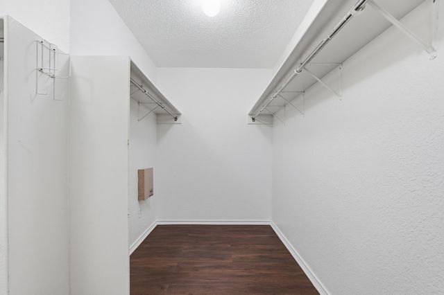 304 Sandlewood Lane, Cedar Hill, TX 75104