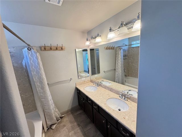 5591 Brimstone Hill Avenue, Las Vegas, NV 89141