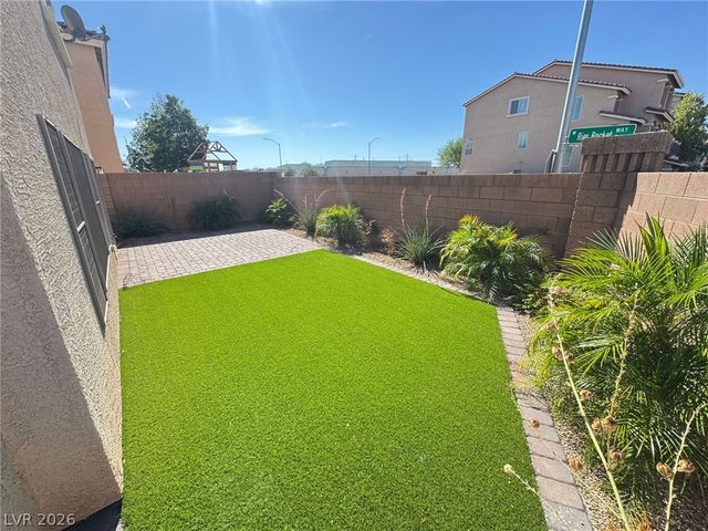 5591 Brimstone Hill Avenue, Las Vegas, NV 89141